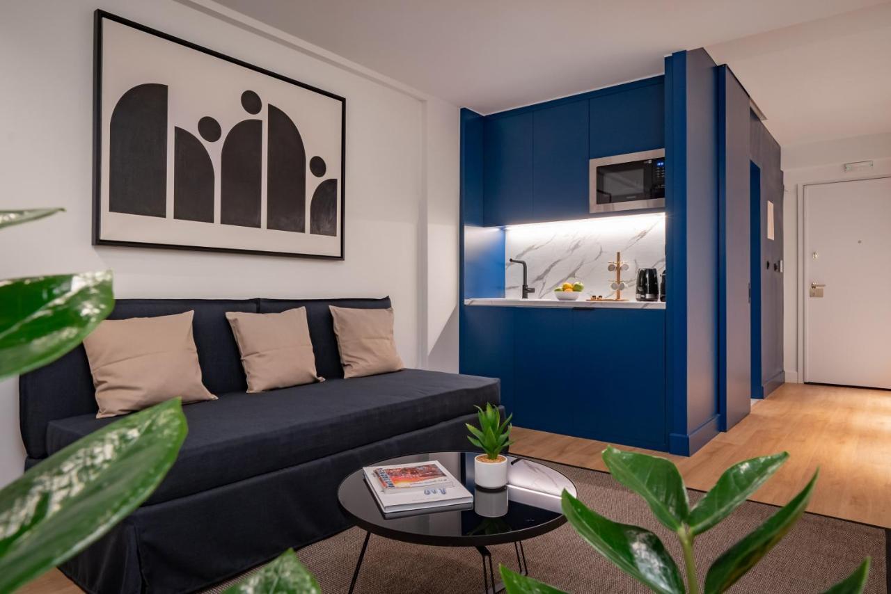 Dion Luxury Suites 雅典 外观 照片