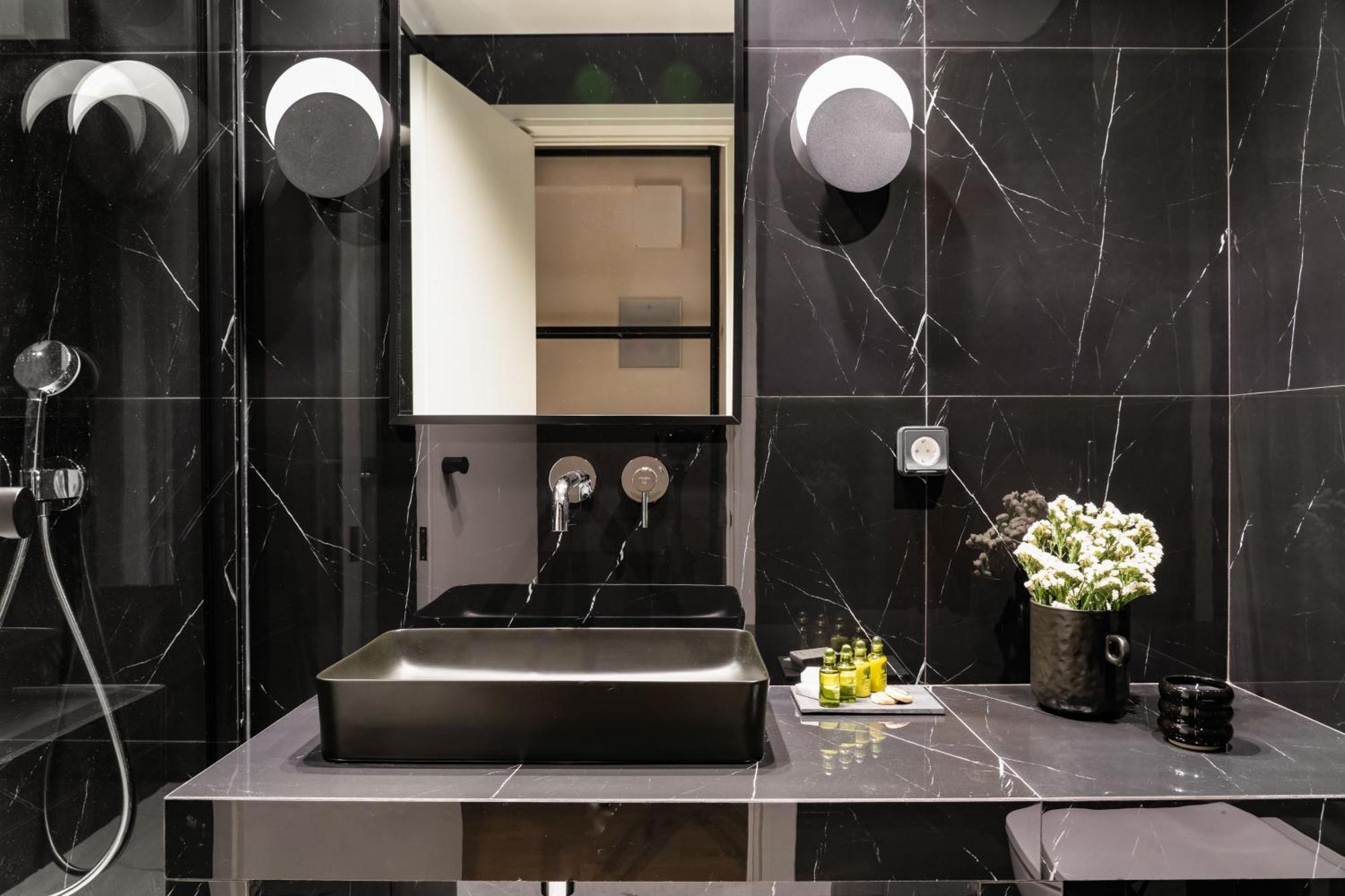 Dion Luxury Suites 雅典 外观 照片